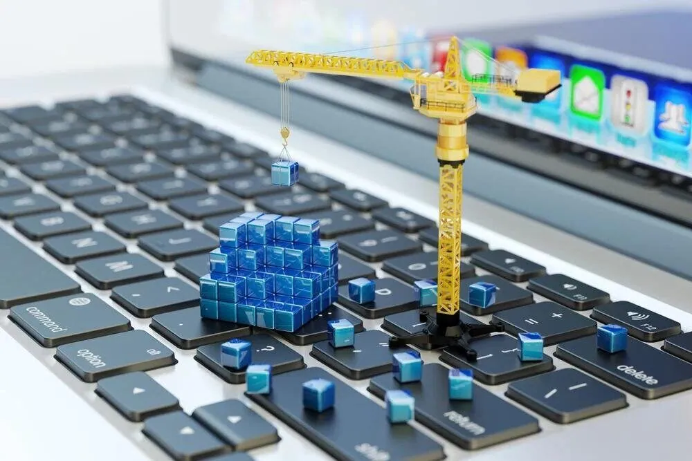 What benefits do construction estimating programs provide